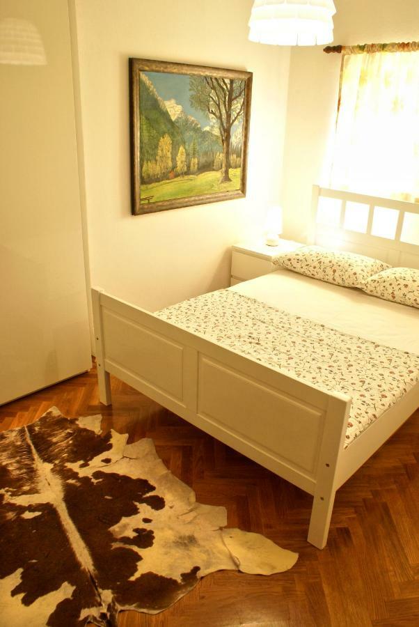 Apartmani Ribarica**** Karlobag Ngoại thất bức ảnh